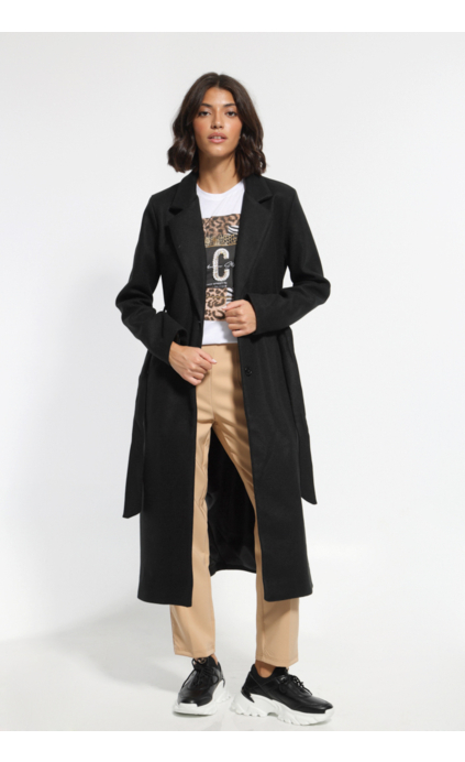 BLACK COAT WITH WAIST BELT AND POCKETS