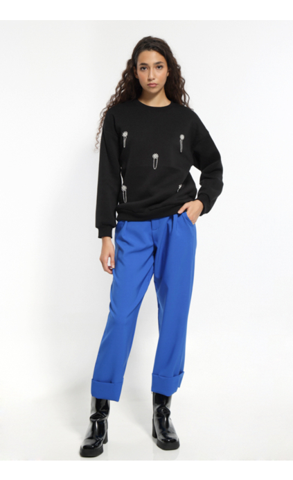 ROYAL BLUE PANTS IN A STRAIGHT LINE WITH REVERSES