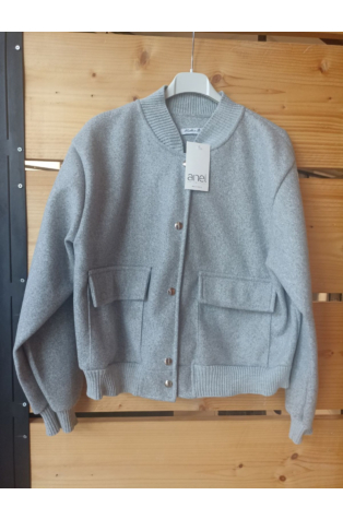 ΑΣΠΡΟ ΣΑΤΕΝ ΜΑΚΡΥΜΑΝΙΚΟ ΠΟΥΚΑΜΙΣΟ