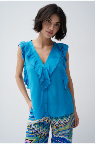 SHIRT WITH RUFFLES