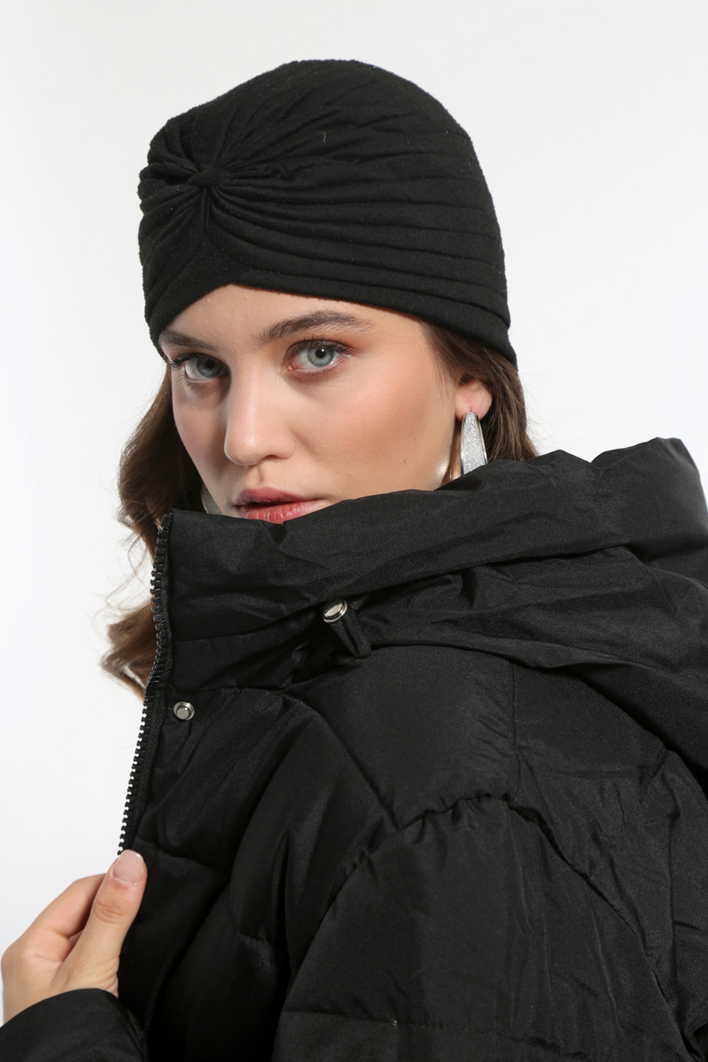 BLACK LONG JACKET WITH HOOD