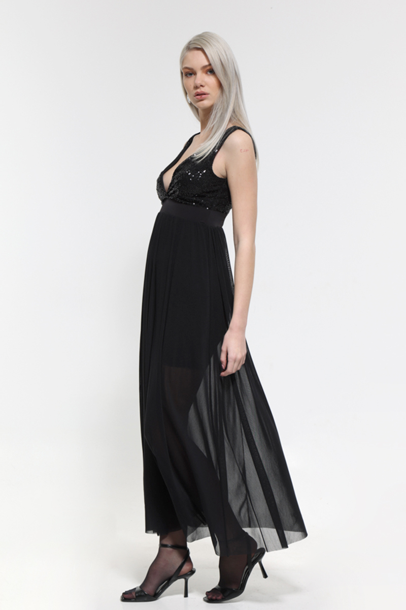 BLACK MAXI DRESS WITH TULLE AND STRAPS