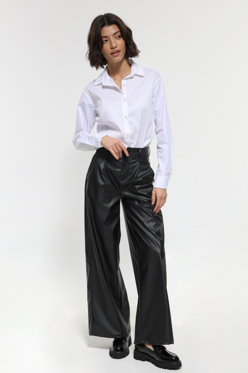 BLACK LEATHER LOOK WIDE LINE PANTS