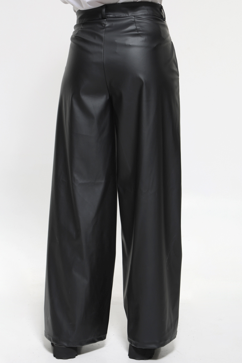 BLACK LEATHER LOOK WIDE LINE PANTS