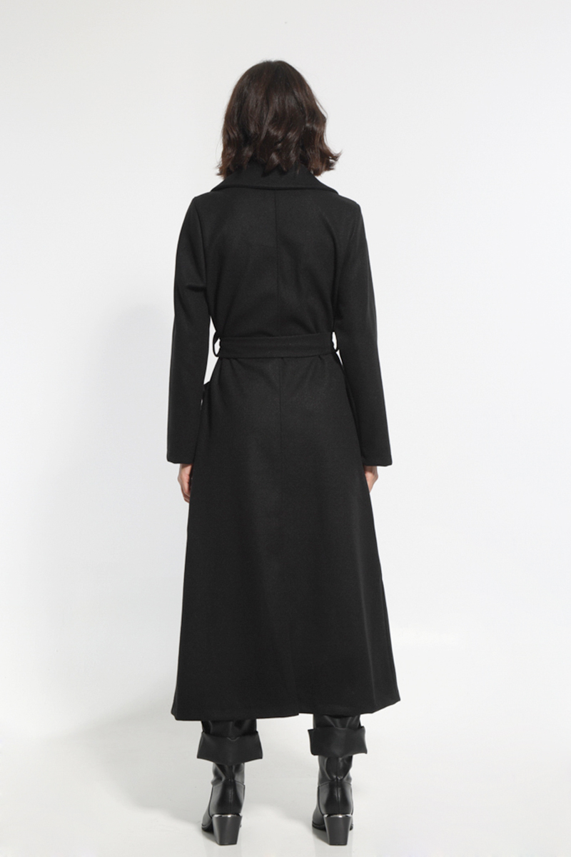 LONG BLACK COAT WITH BELT AND GOLDEN BUTTONS