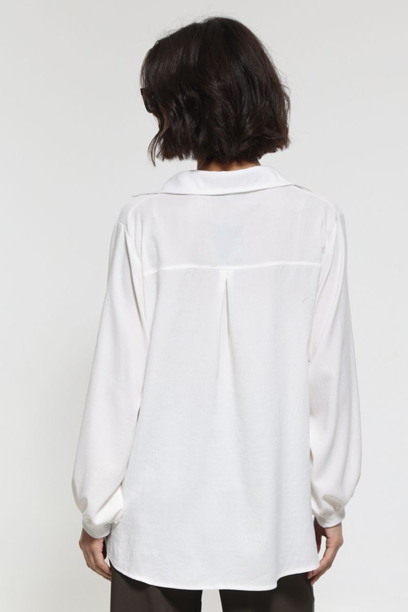 LONG-SLEEVED WHITE T-SHIRT WITH SCARF