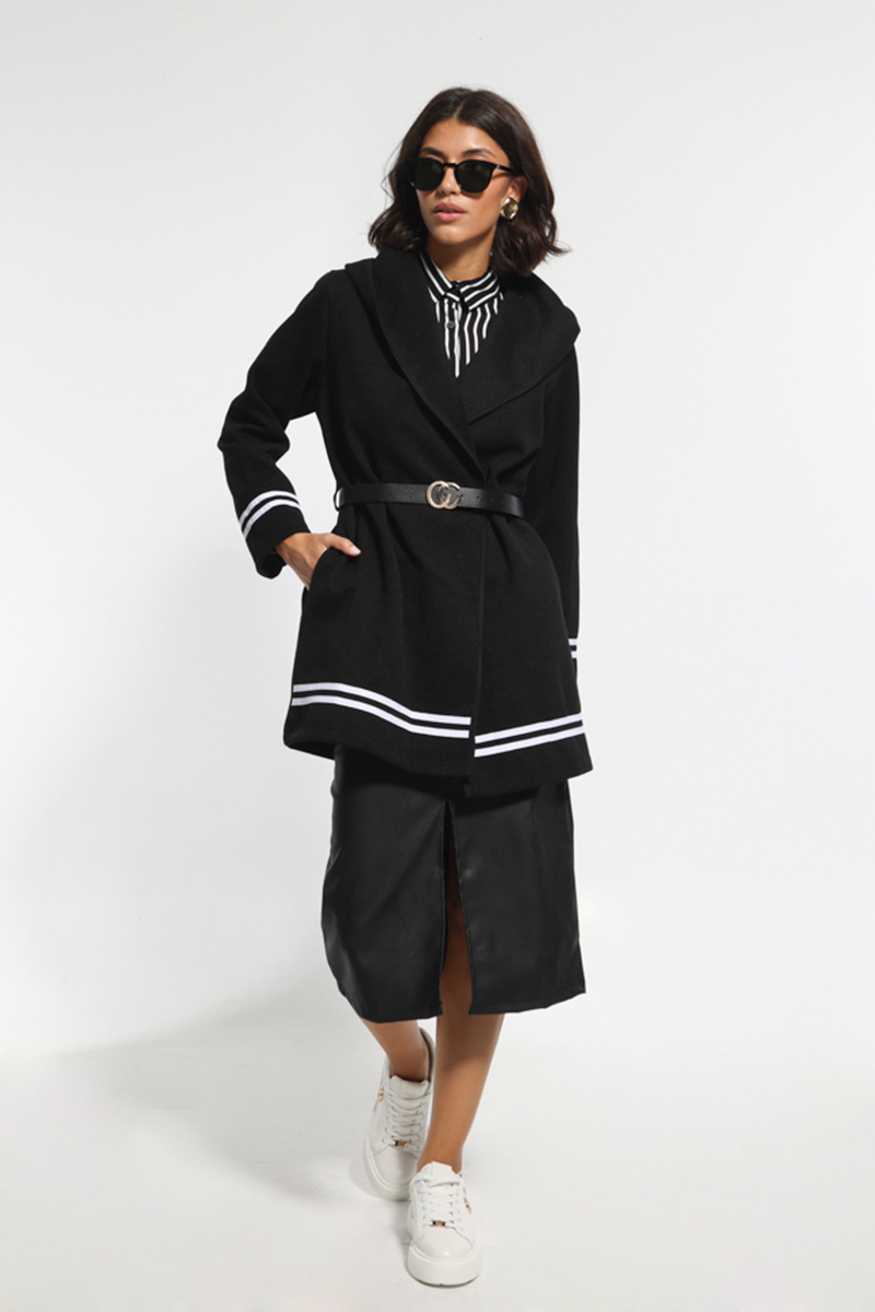 BLACK SHORT COAT WITH WAIST BELT AND HOOD