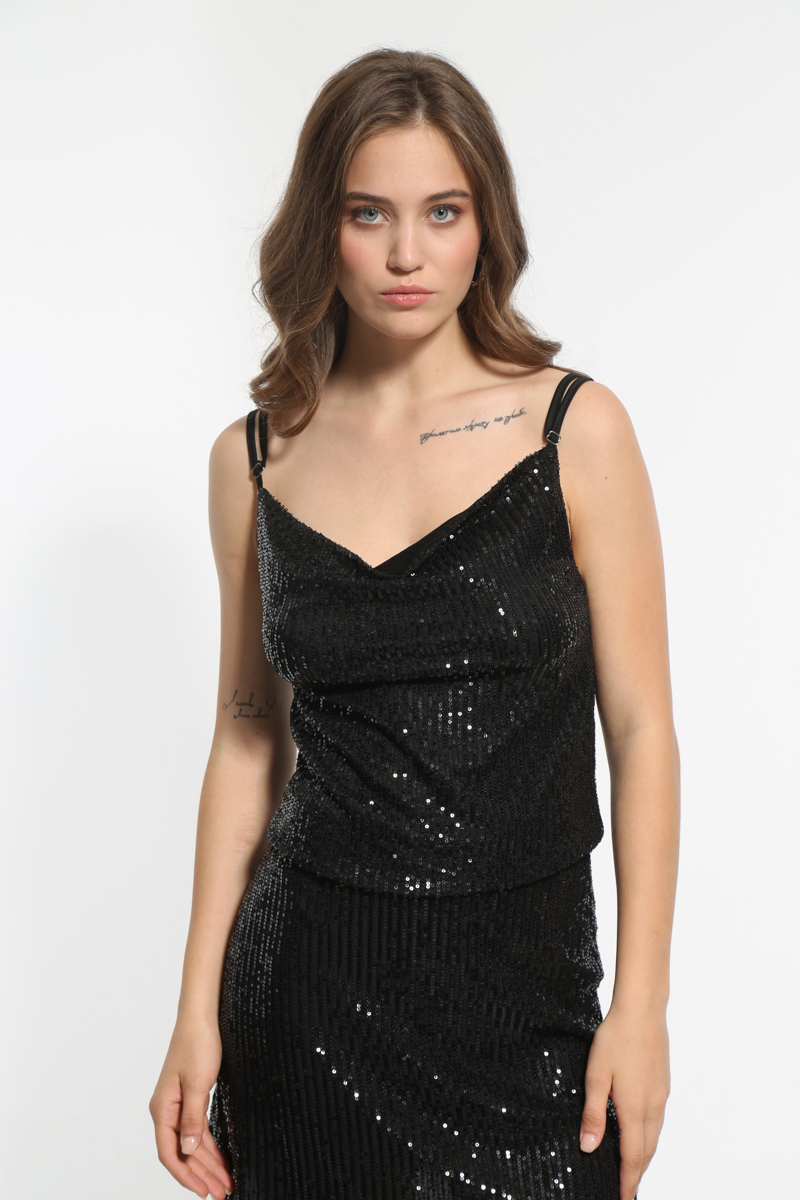 BLACK SLEEVELESS TOP WITH STRASS