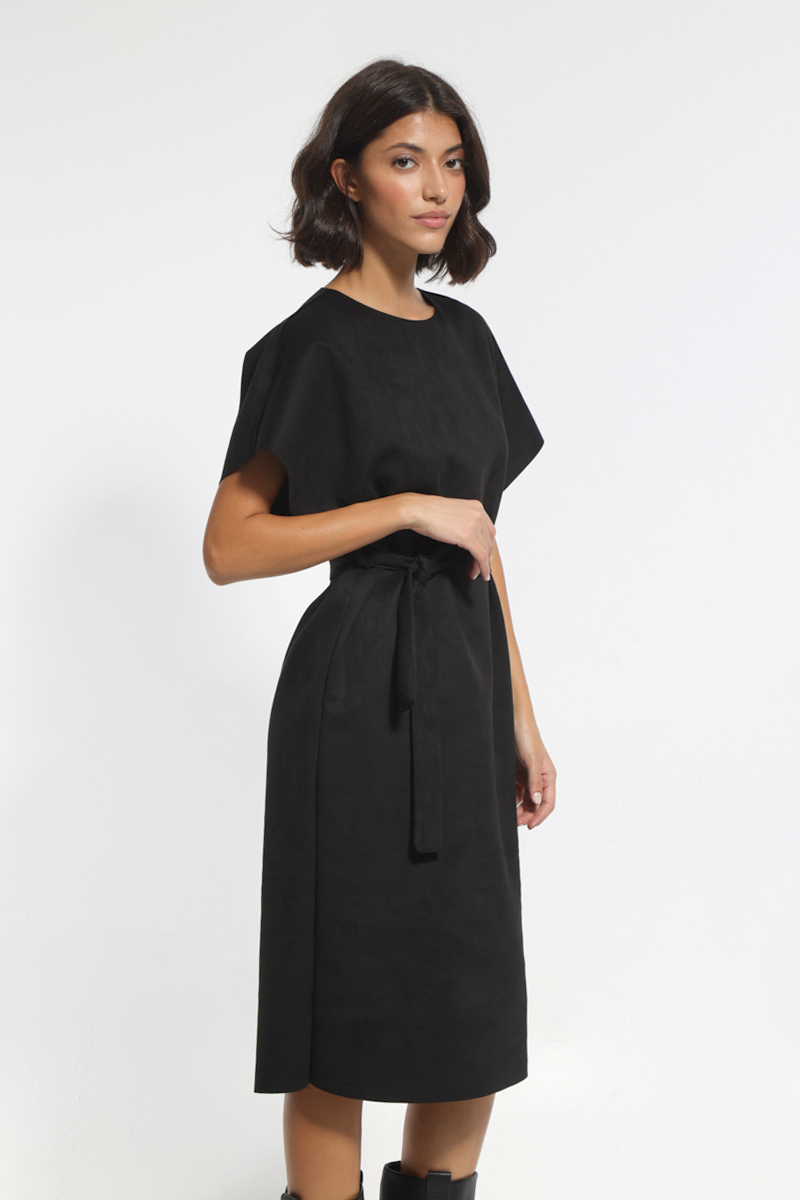 SHORT SLEEVE BLACK DRESS WITH WAIST BELT