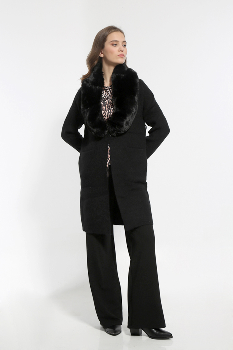 LONG BLACK JACKET-PULLOVER WITH FUR AND WAIST BELT