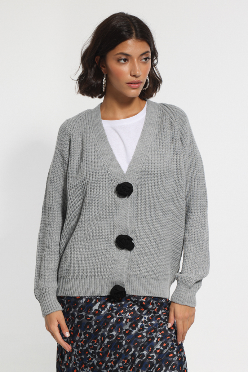 GRAY KNIT JACKET WITH LARGE BUTTONS