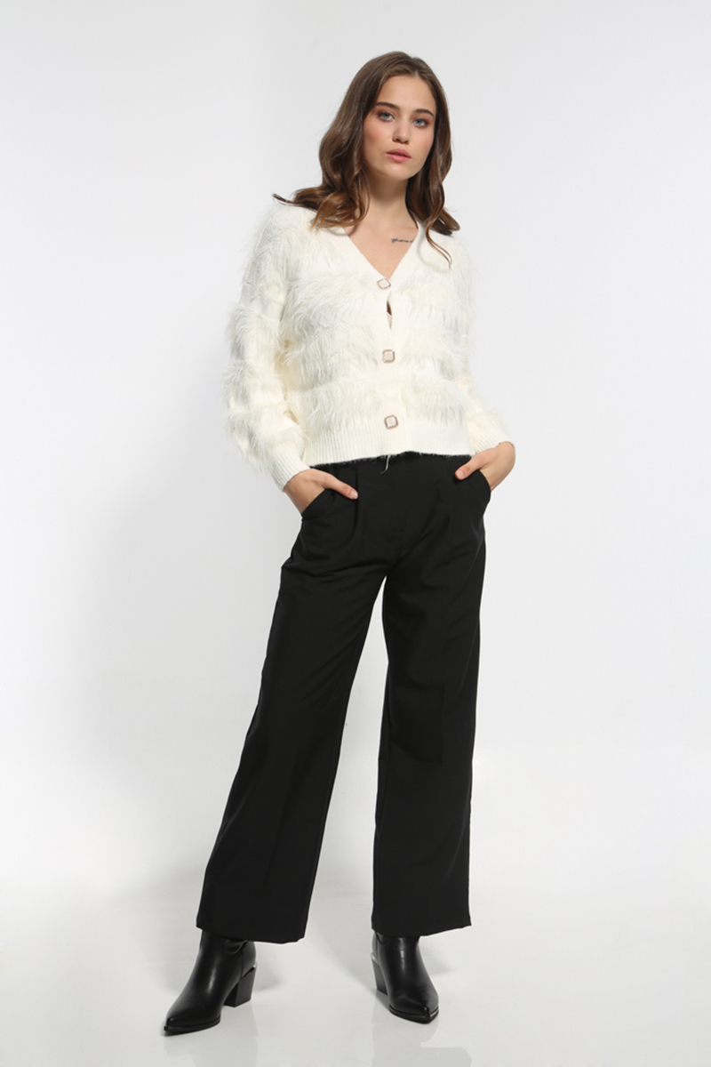 WHITE KNIT JACKET WITH GOLDEN BUTTONS