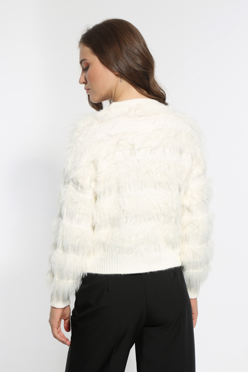 WHITE KNIT JACKET WITH GOLDEN BUTTONS