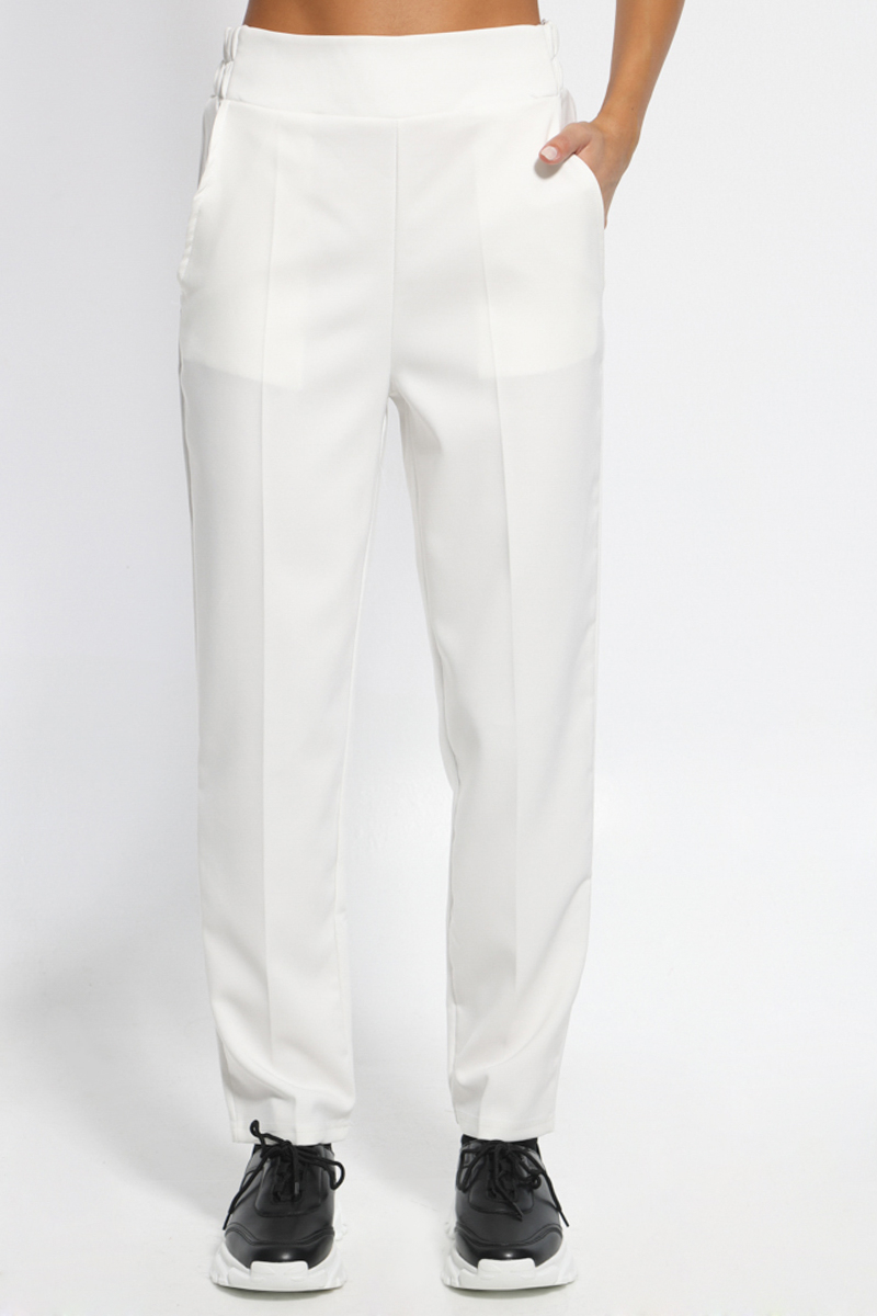 WHITE PANTS IN A STRAIGHT LINE WITH POCKETS