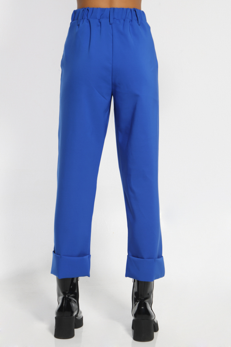 ROYAL BLUE PANTS IN A STRAIGHT LINE WITH REVERSES