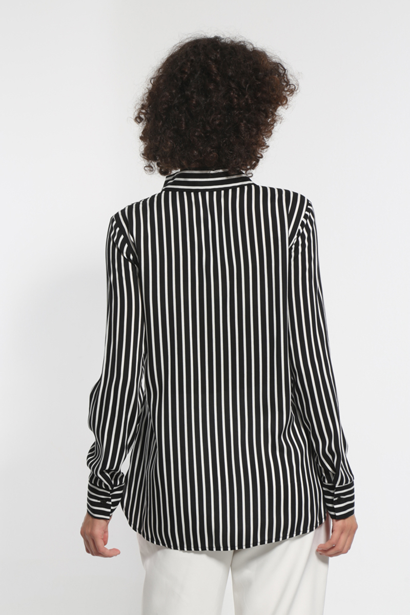 STRIPE LONG SLEEVE SHIRT WITH BLACK BUTTONS