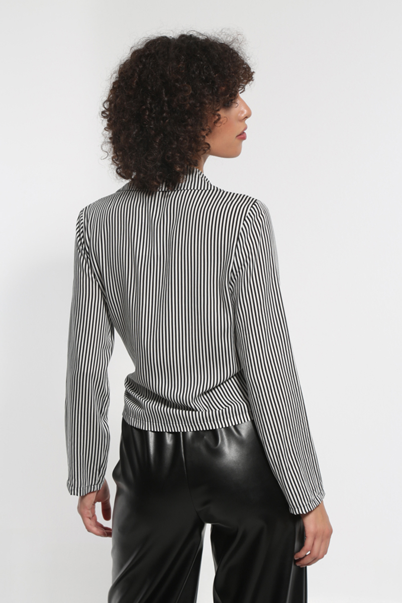 STRIPED LONG SLEEVE COLLAR TOP WITH TIE FRONT