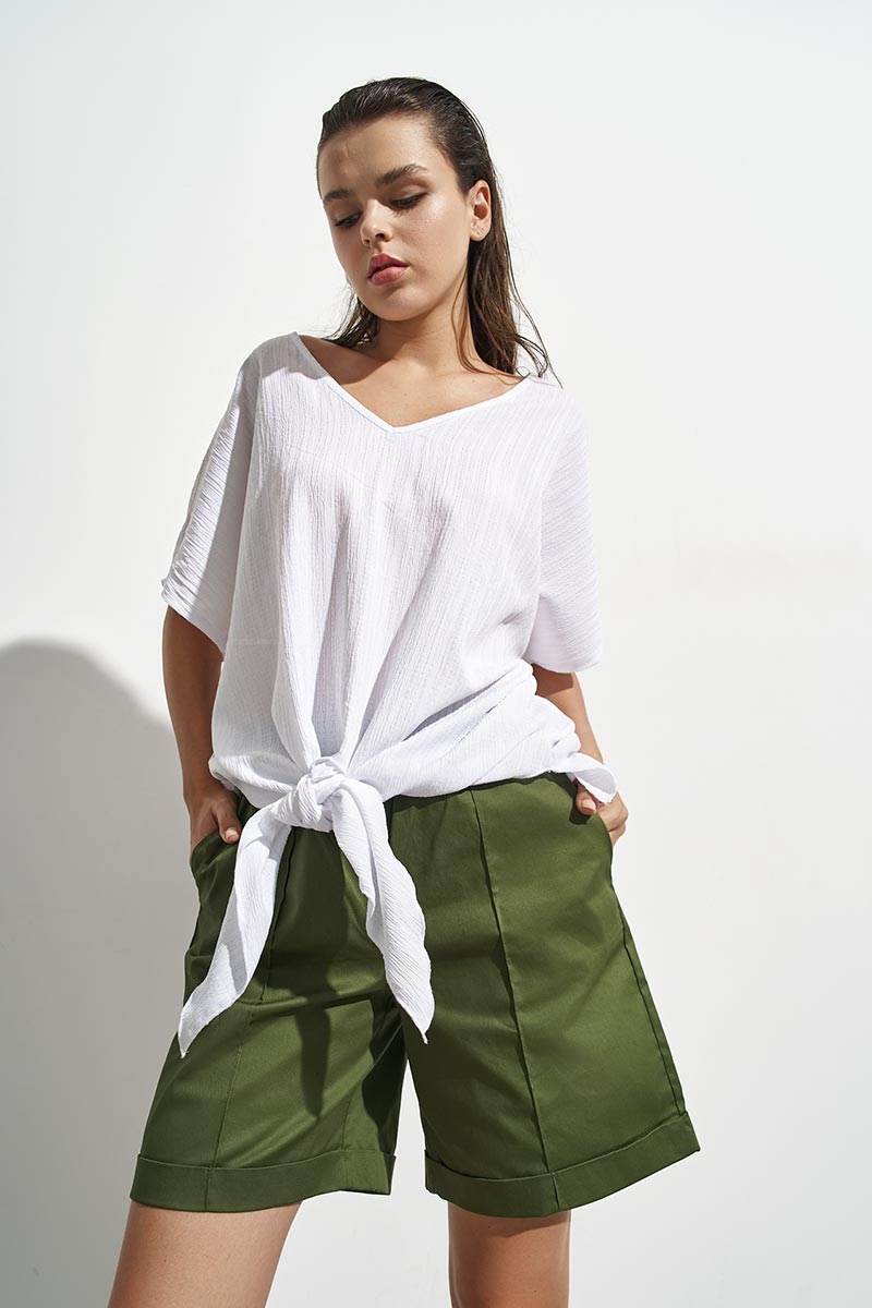 SHORT SLEEVE BLOUSE, OF RAYON AND LINEN