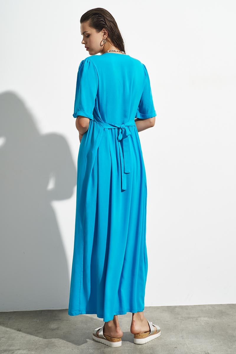 V-NECK MAXI DRESS AND TIE BACK TYRQUISE