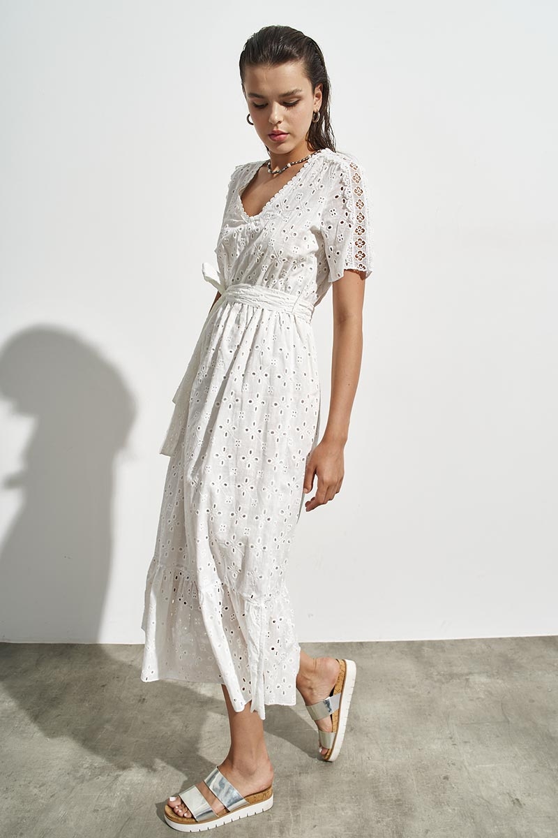 BRODERIE MAXI DRESS WITH BELT WHITE