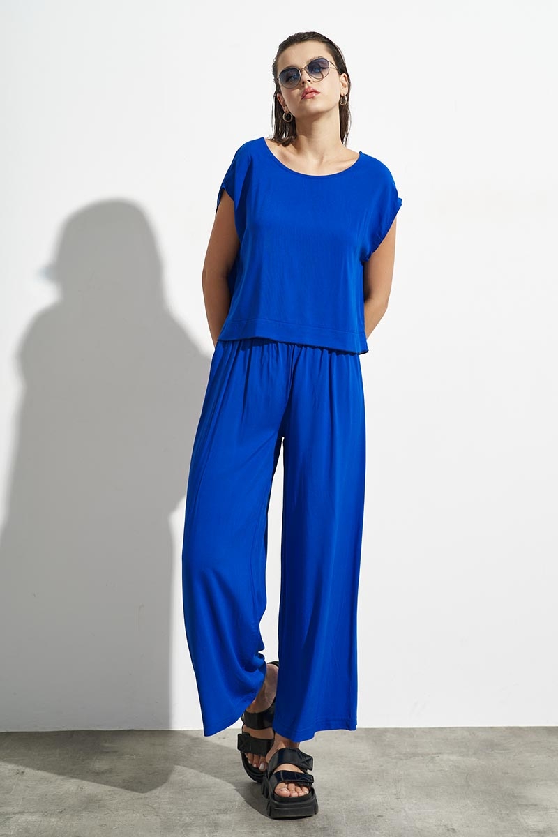 COMFORTABLE SET WITH CROP TOP BLOUSE AND PANTS ROYAL