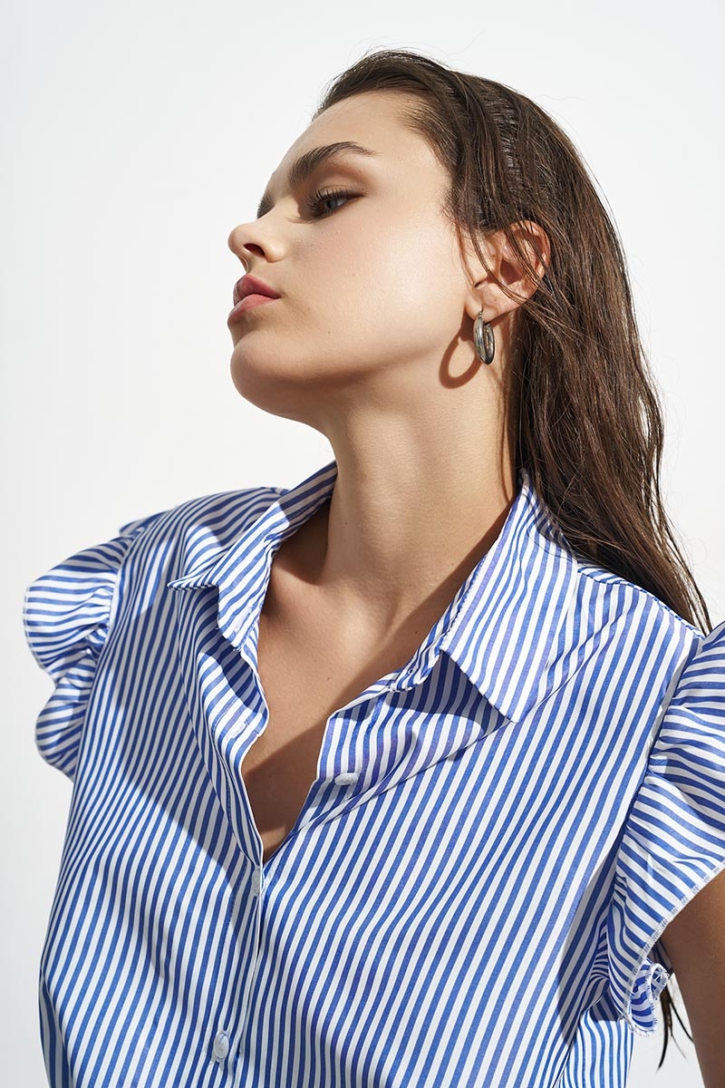 STRIPED SHIRT WITH RUFFLED SLEEVE BLUE