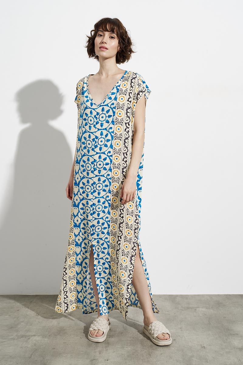 MAXI DRESS WITH RIPS, OF COOL RAYON