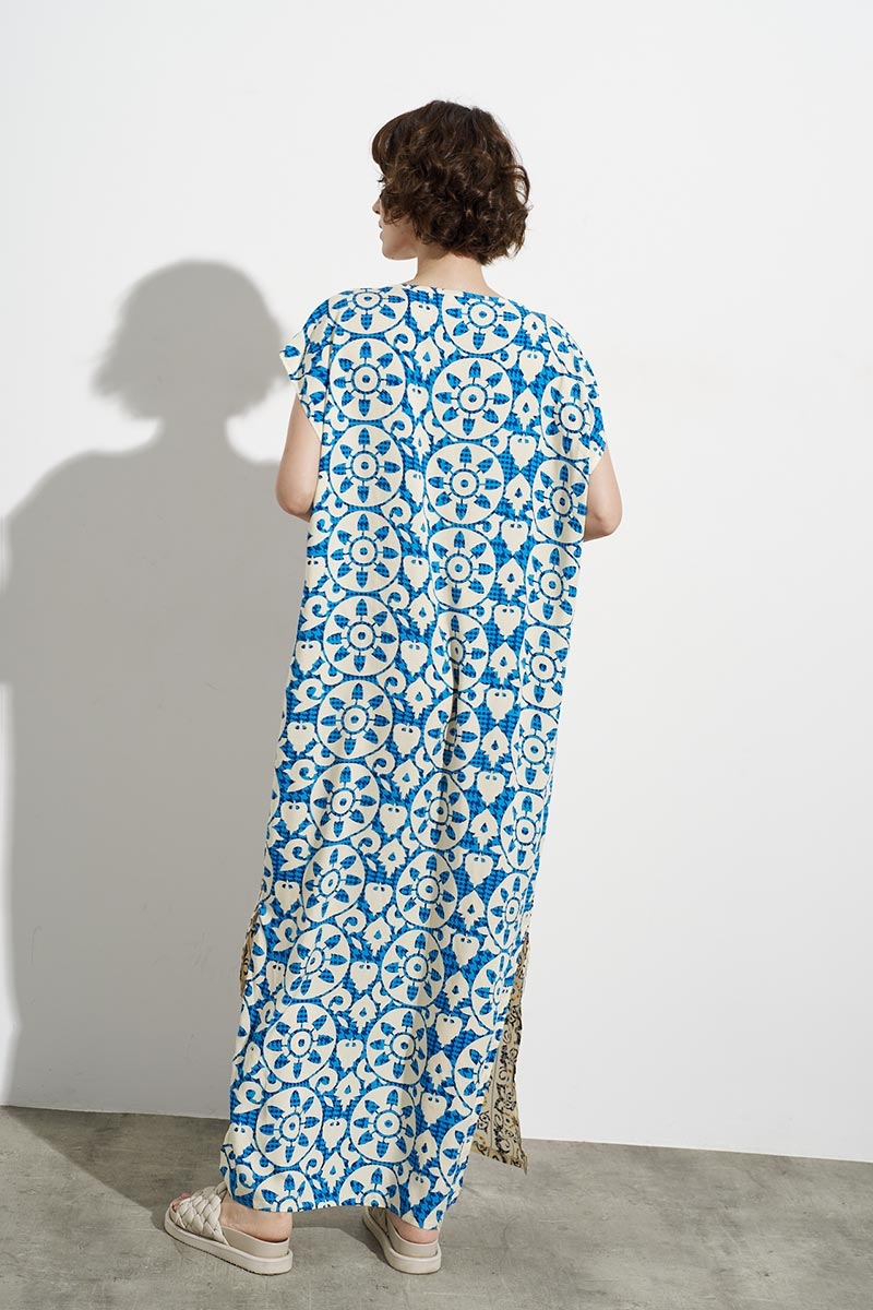 MAXI DRESS WITH RIPS, OF COOL RAYON