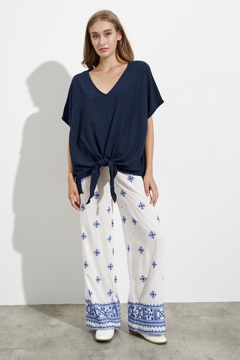 OVERSIZED V-NECK BLOUSE, RAYON AND LINEN, BLUE