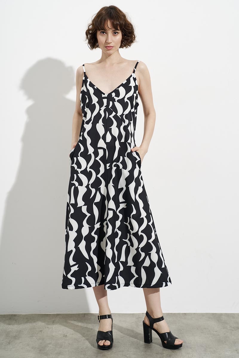 A-LINE DRESS WITH BRACES, WITH POCKETS, BLACK & WHITE