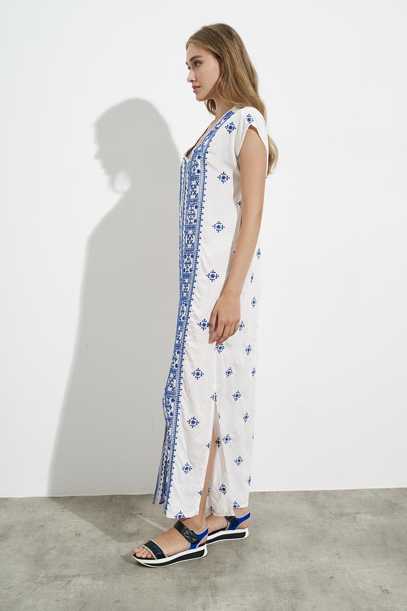 EMBROIDED DRESS, SLEEVELESS, MAXI WITH RIPS