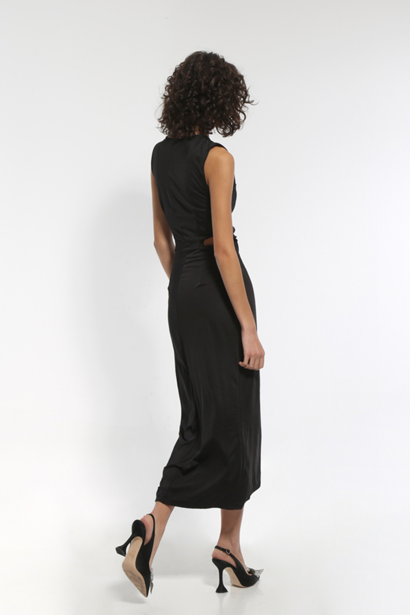 BLACK SLEEVELESS APPLIED MIDI DRESS