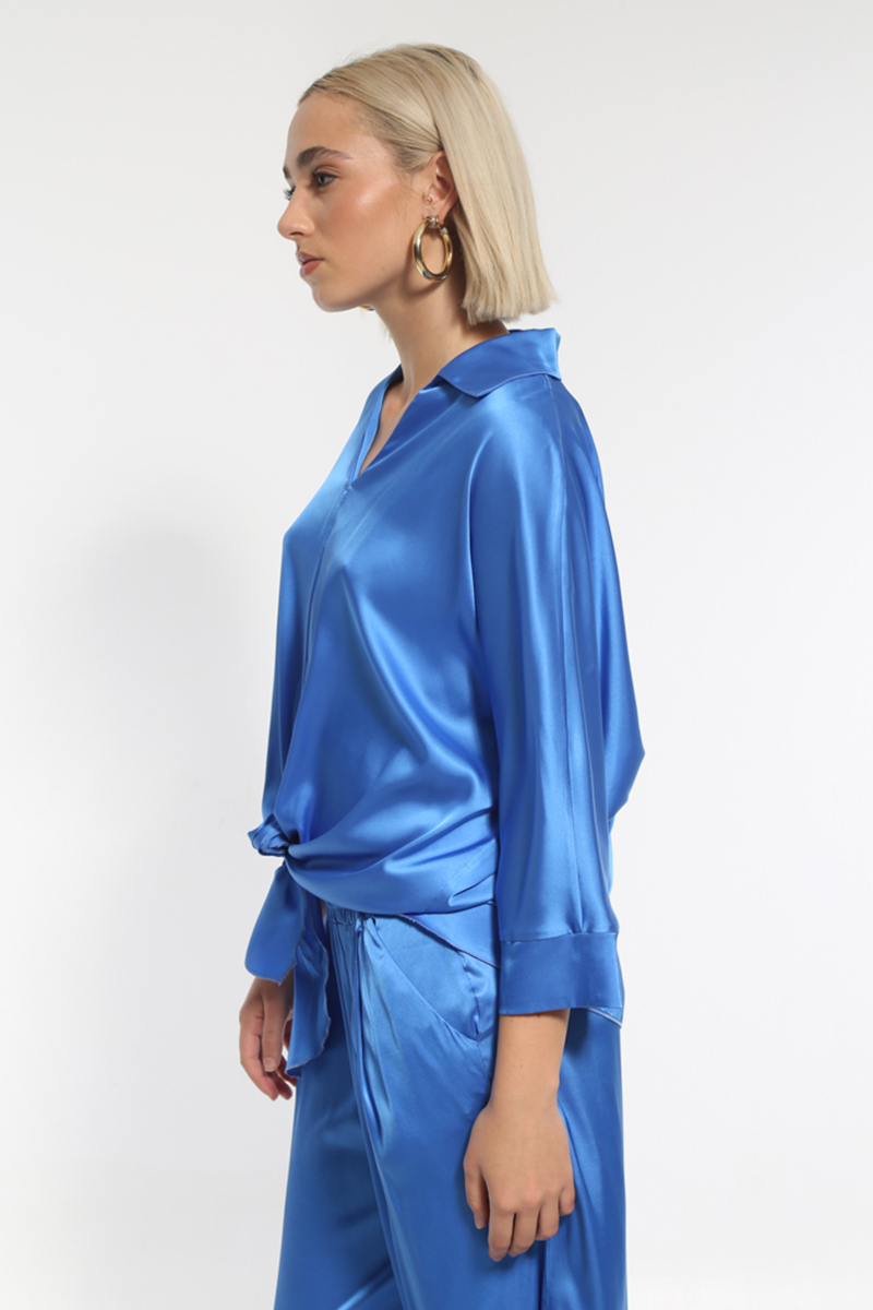 SATIN ROYAL BLOUSE WITH COLLAR AND WAIST TIE