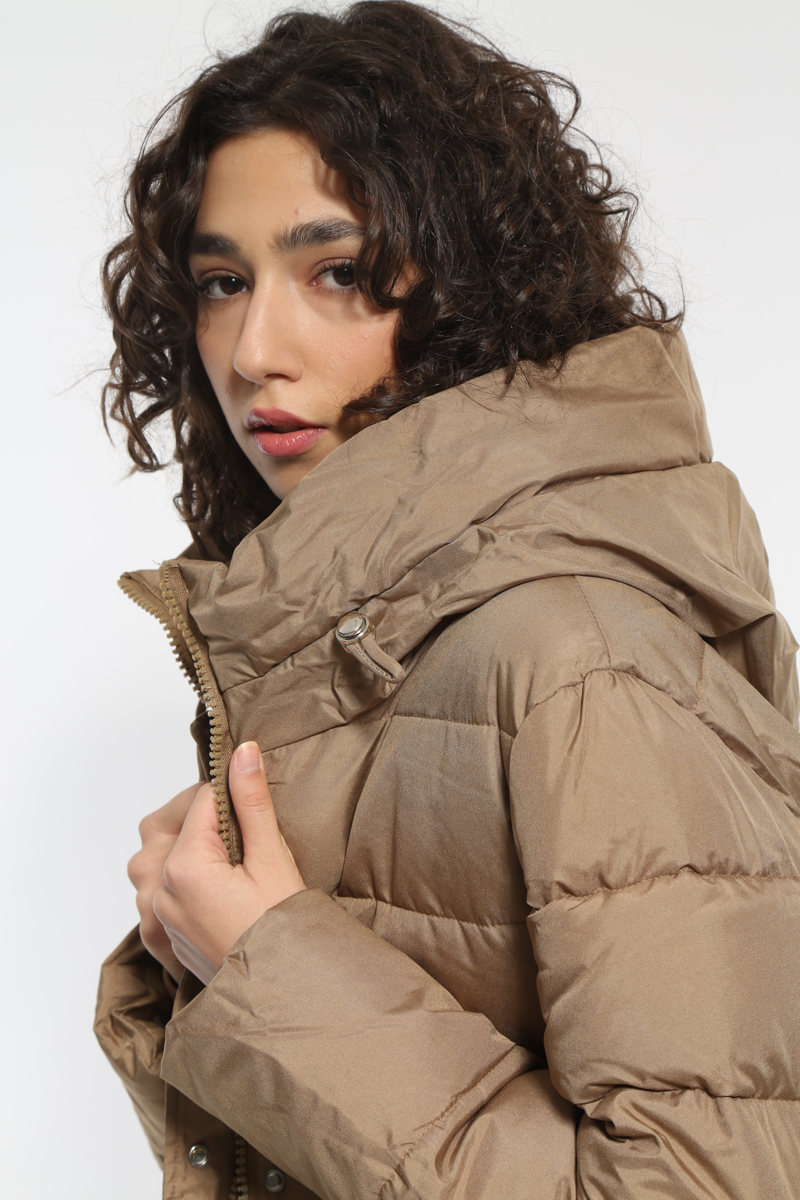 CAMEL LONG JACKET WITH HOOD