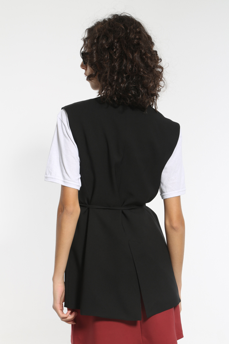 BLACK CROSS VEST WITH A TIE AT THE WAIST