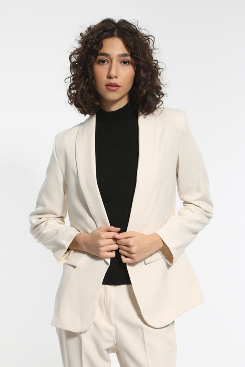 MEDIUM JACKET IN BEIGE COLOR