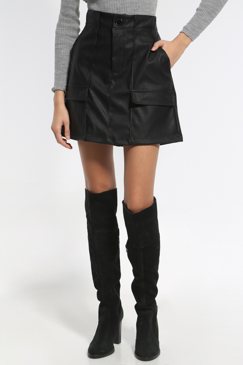 LEATHER LOOK MINI SKIRT WITH POCKETS