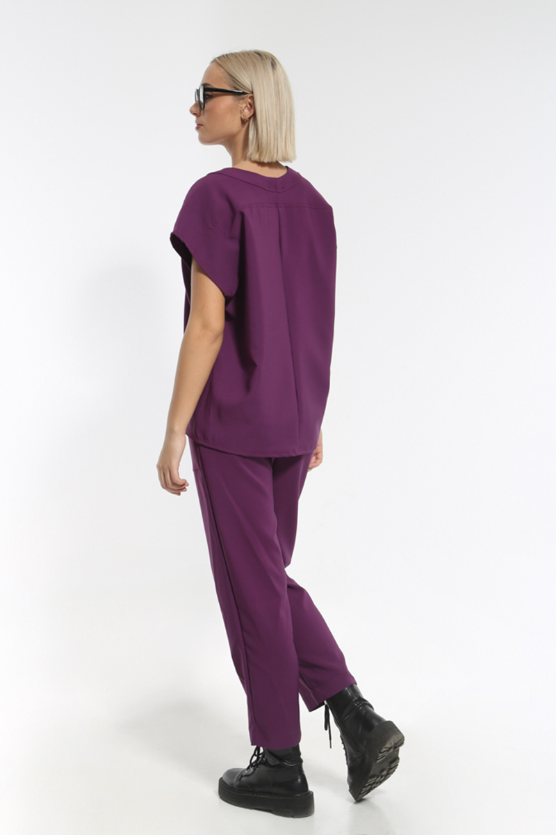 PURPLE SET WITH SHORT-SLEEVED T-SHIRT AND PANTS