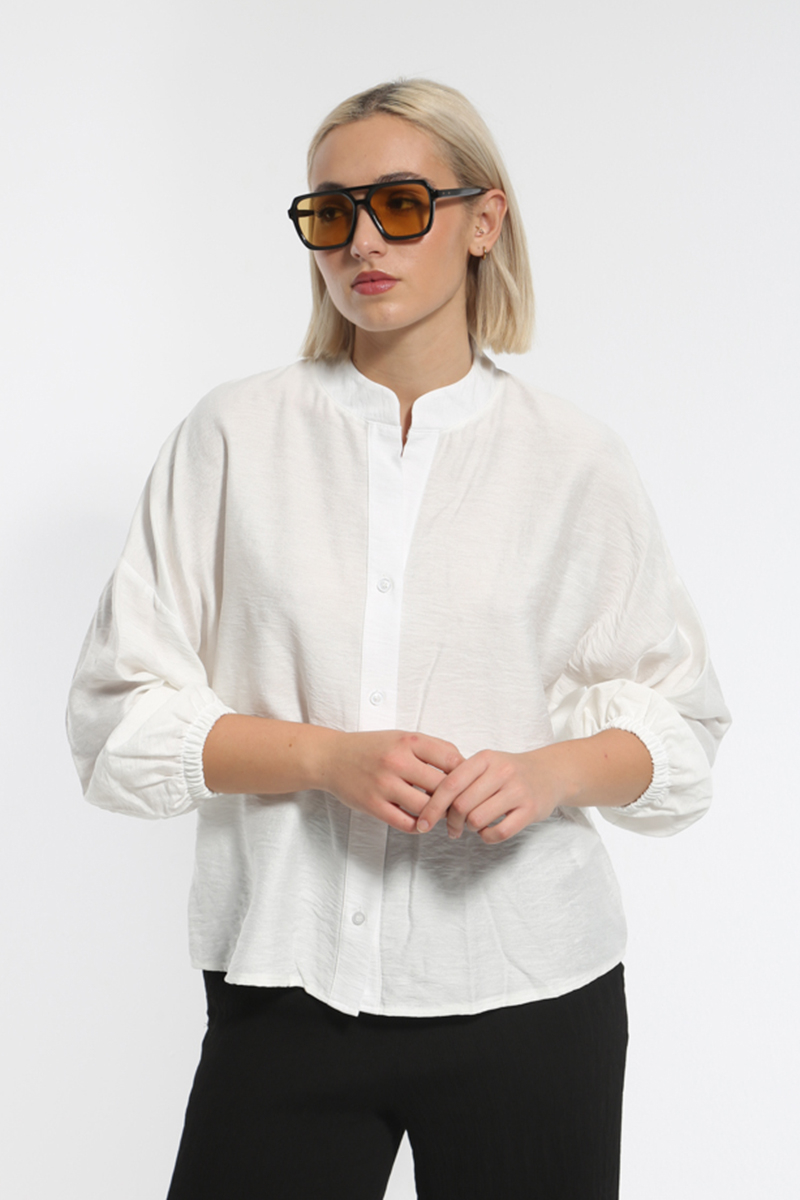 WHITE LONG-SLEEVED SHIRT WITHOUT TIE