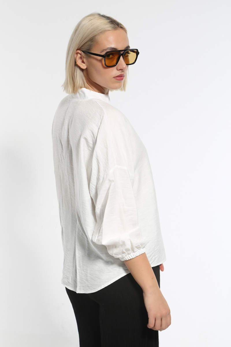 WHITE LONG-SLEEVED SHIRT WITHOUT TIE