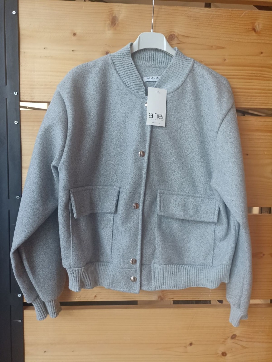 ΑΣΠΡΟ ΣΑΤΕΝ ΜΑΚΡΥΜΑΝΙΚΟ ΠΟΥΚΑΜΙΣΟ