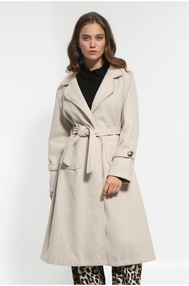 LONG BLACK COAT WITH WAIST BELT